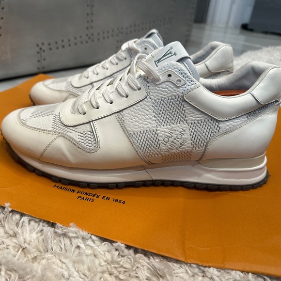 Louis Vuitton Run Away Damier - Picture 2 of 5